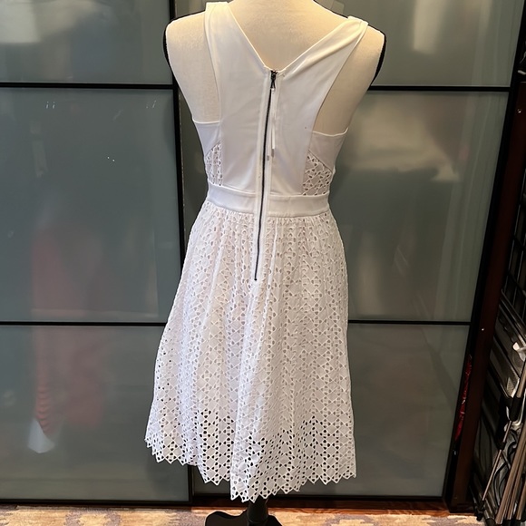 Leifsdottir Anthropologie Lila Eyelet White dress sz 4 - Picture 9 of 11